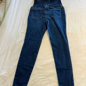 Maternity style jeans in navy and black